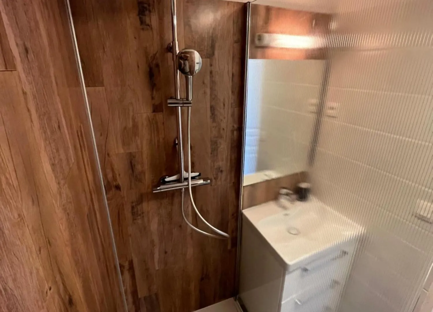 Grand Appartement Piscine Besse-et-Saint-Anastaise Apartment